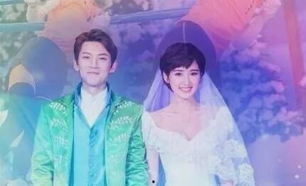 陈翔和毛晓彤吃瓜视频,甜蜜瞬间引网友热议