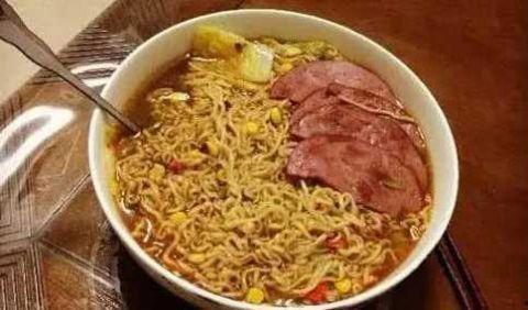 瓜友们吃泡面视频大全下载,瓜友们的美味瞬间大盘点