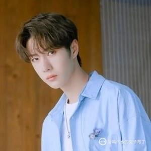 王一博沉迷吃瓜视频大全,揭秘明星吃瓜视频大全